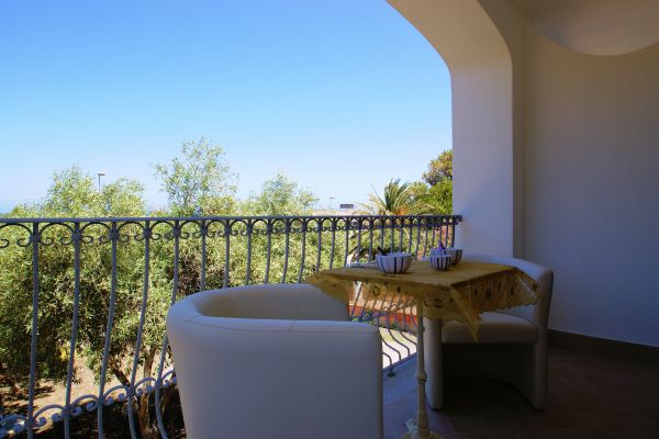 La Tartaruga Bianca Hotel (Valledoria)